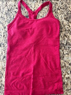 Lululemon Ebb to Street Tank